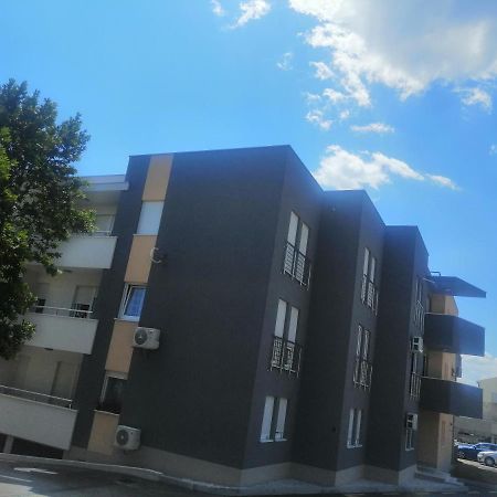 Luxury Apartment Queen Σολίν Εξωτερικό φωτογραφία