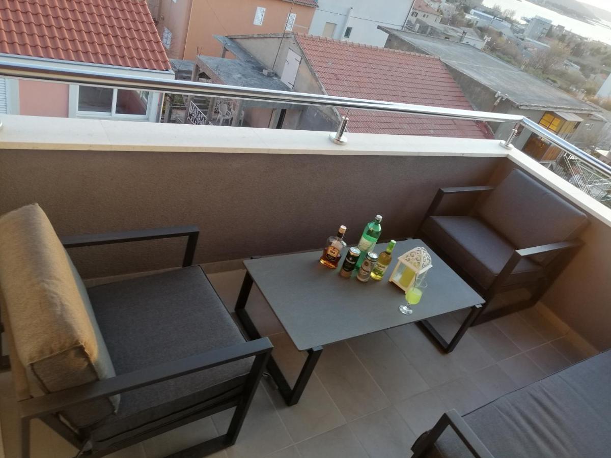 Luxury Apartment Queen Σολίν Εξωτερικό φωτογραφία