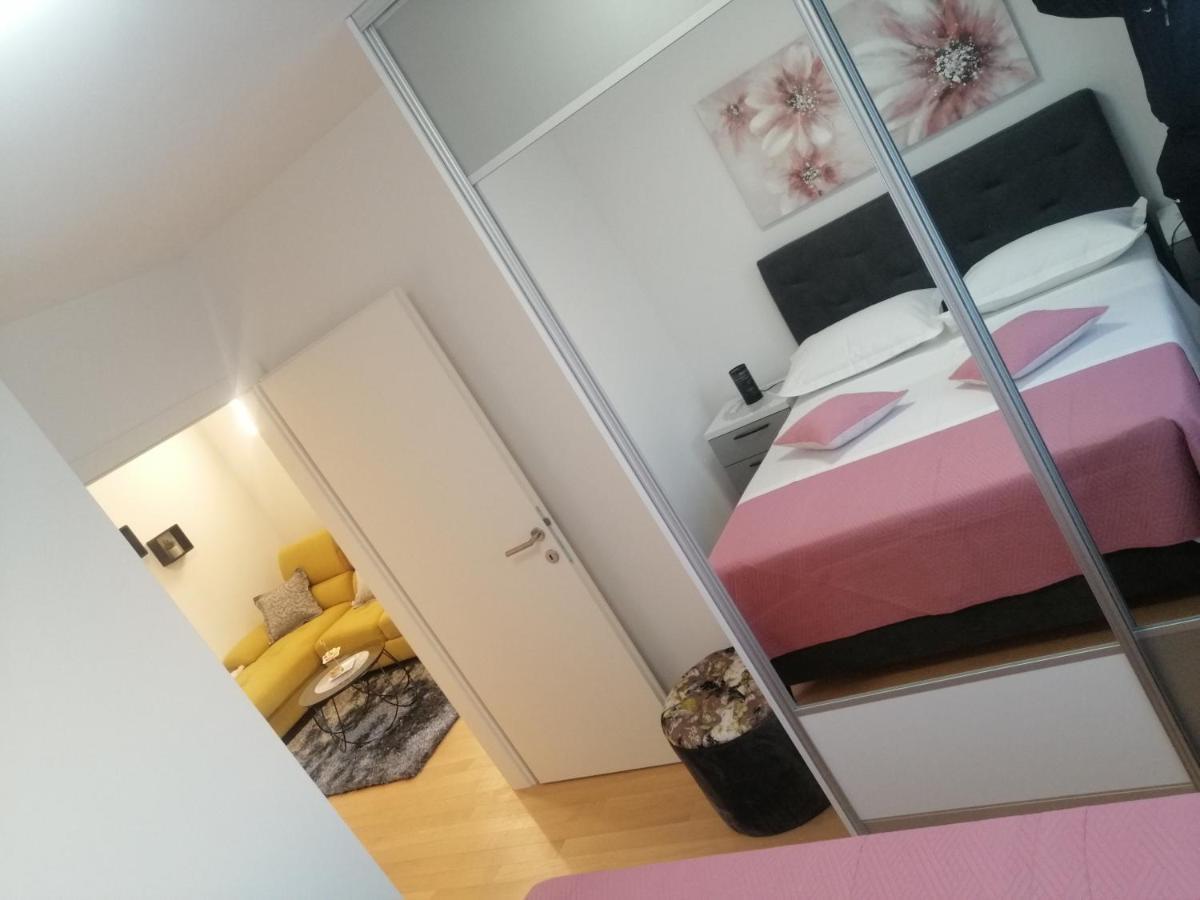 Luxury Apartment Queen Σολίν Εξωτερικό φωτογραφία