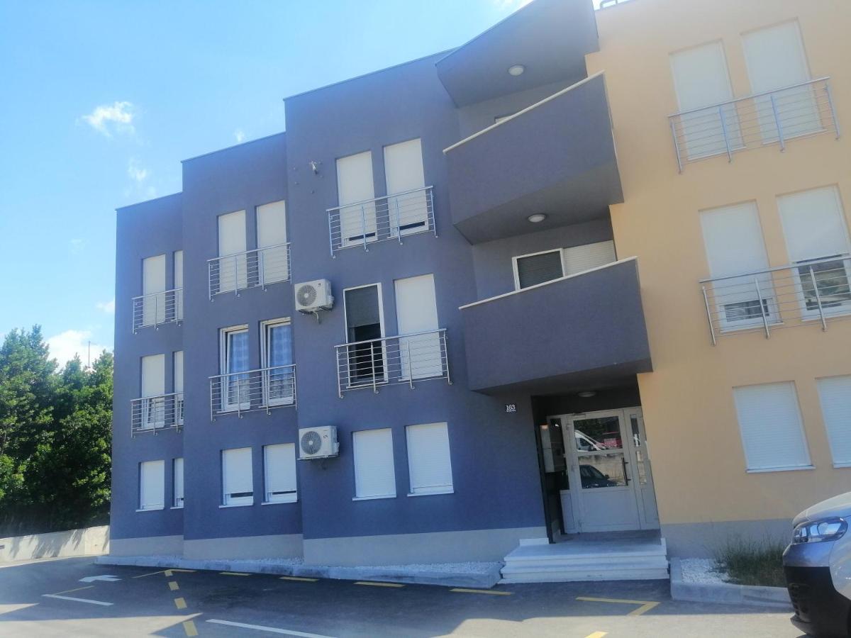 Luxury Apartment Queen Σολίν Εξωτερικό φωτογραφία